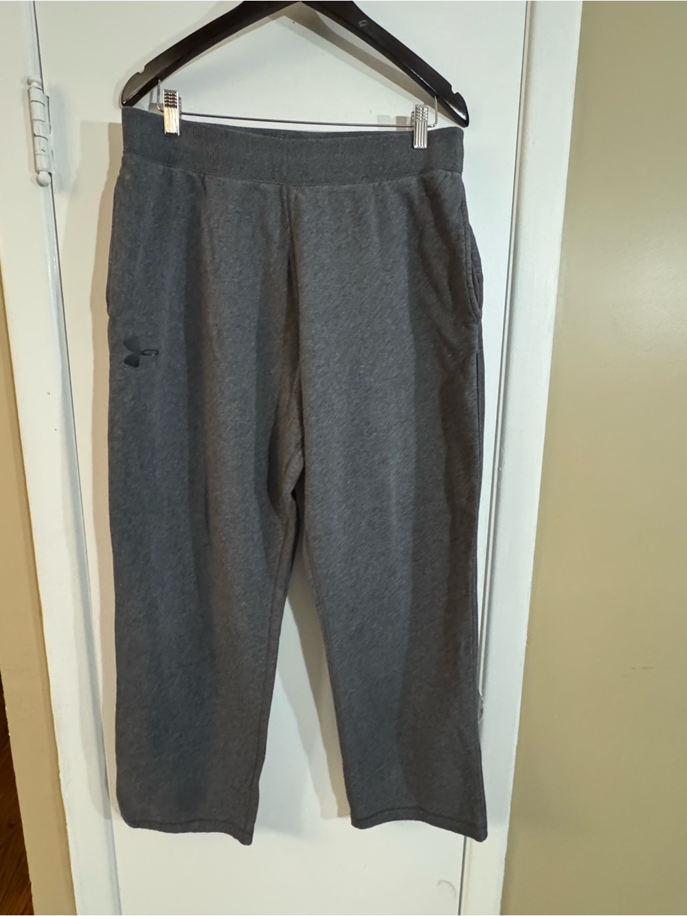 Under Armour Men's Gray Fleece Joggers